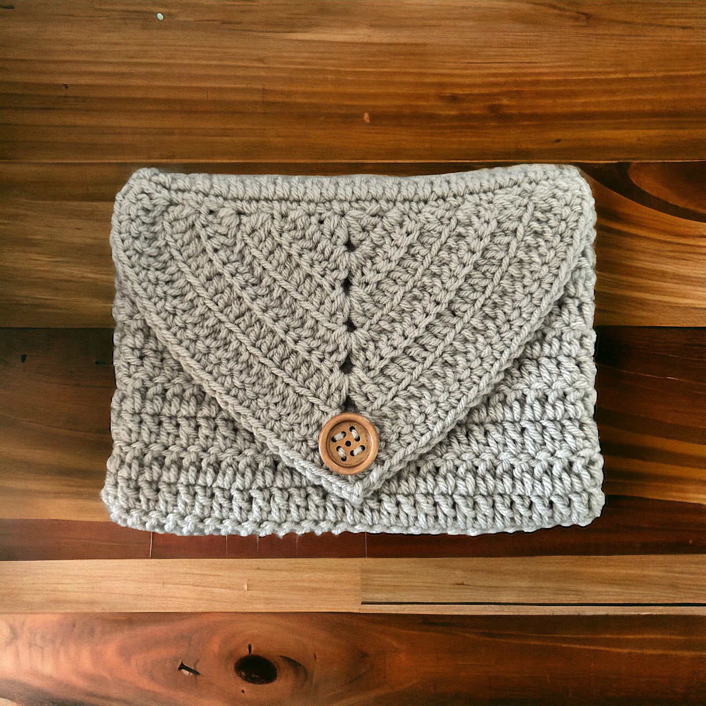 Crochet pouch