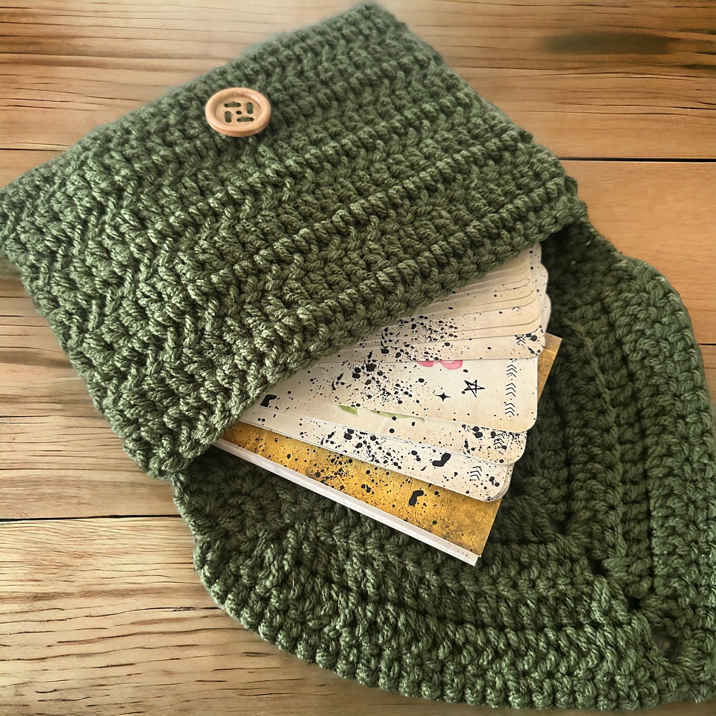 Crochet pouch