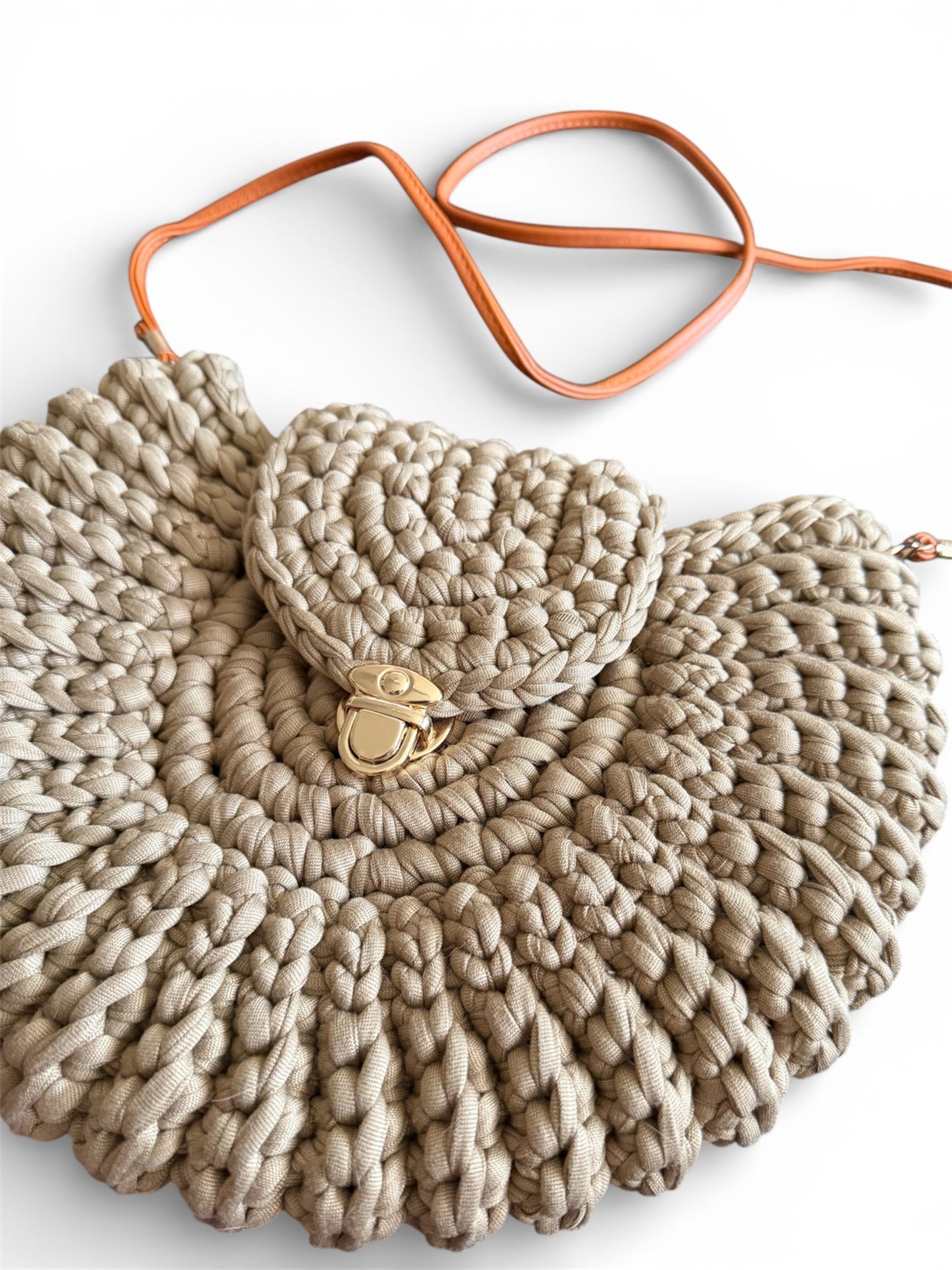 Crochet Shell Purse
